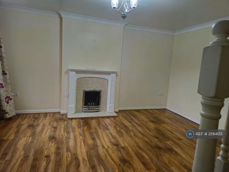 3 bedroom terraced house to rent - Photo 3