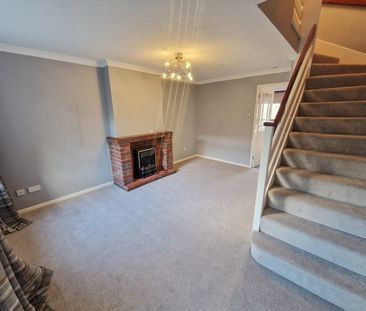 2 bedroom terraced house to rent - Photo 3
