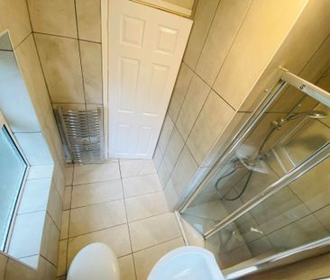 Price £550 pcm - Available 22/01/2026 - Furnished - Photo 3