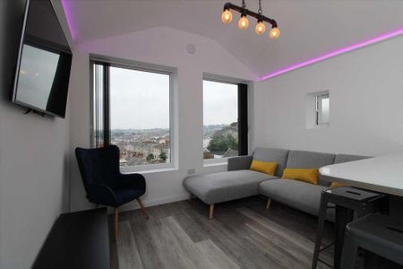 4 bedroom house share to rent - Photo 2