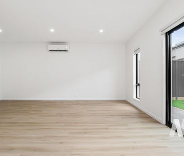 698 Grand Boulevard, Mickleham VIC 3064 - Townhouse For Rent | Domain - Photo 4