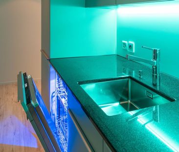 Modern, bright 1.5 ZWHG OG, 9 m² conservatory & 1 PARKING SPACE INC... - Foto 3