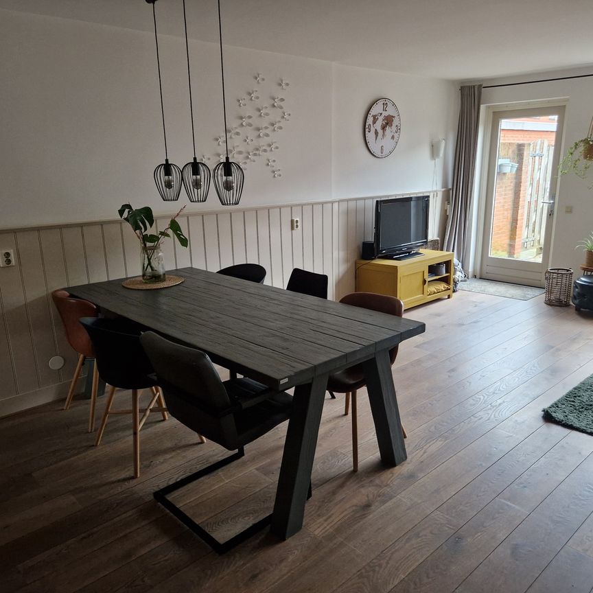 Verhuurd: Lindenstraat 19, 3752 CM Bunschoten-Spakenburg - Foto 1