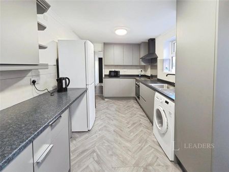 1 bedroom property to rent Desborough Road, Eastleigh, Hampshire, SO50 - Photo 2