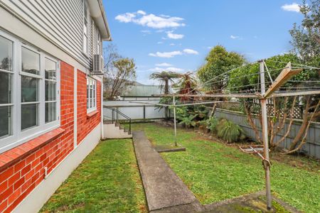 Welcome to Argyle Grove Flats - Photo 3
