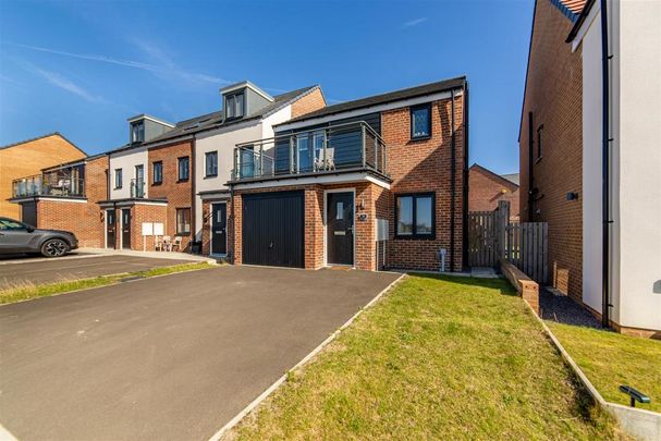 3 bedroom detached house to rent - Photo 1