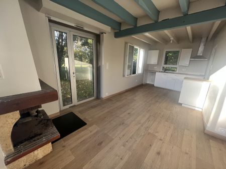 Location Maison 3 pièces 51m² FLAVIN 12450 - Photo 4