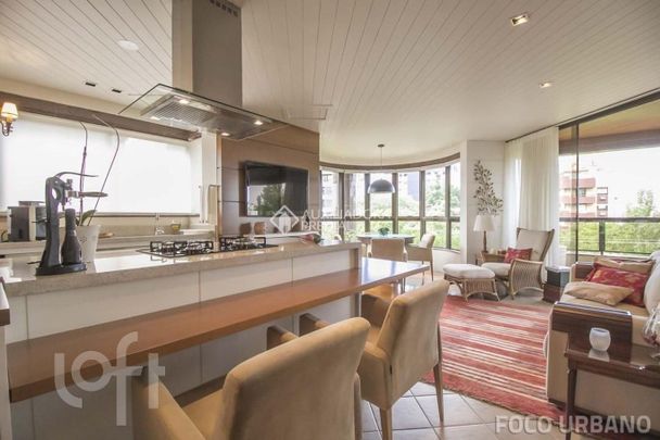 Apartamento com 3 quartos e 304m² para alugar em Bela Vista, Porto Alegre. - Photo 1