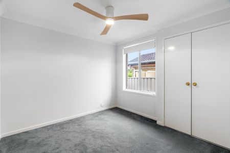 GREAT LOCATION AND OPEN PLAN LIVING - Photo 3