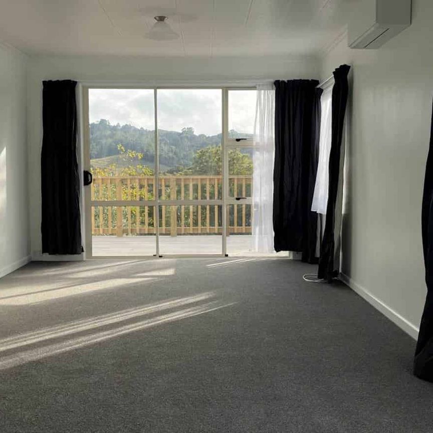 Flexible term 3 Bedroom near the beach - Photo 1