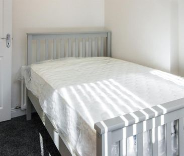 51 Lisburn Avenue, Lisburn Road, Belfast BT9 7FX - Photo 4