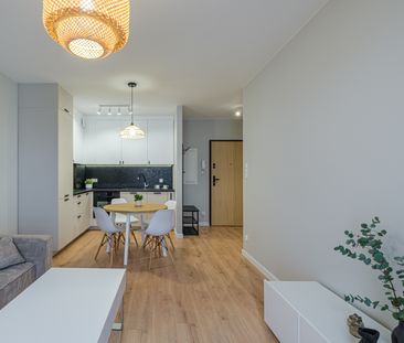 Słoneczne mieszkanie dwupokojowe z balkonem i miejscem postojowym - Zdjęcie 6