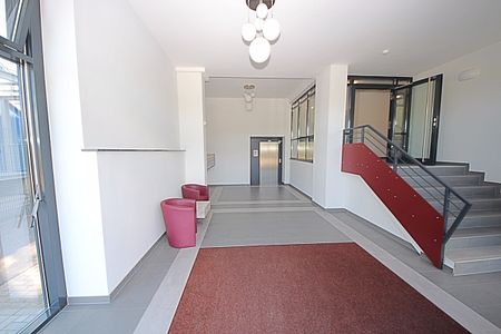 Barrierefreie Wohnung mit Aufzug und Bal ... - Photo 3