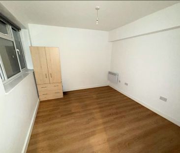 Studio Flat, Harrow Road, HA9 - Photo 1