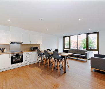 Ensuite Silver - Photo 2