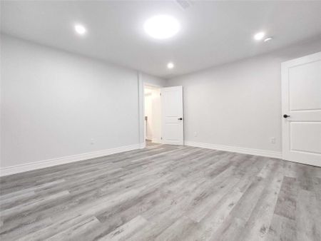 For Lease - 6A Beamsville Drive Unit# Ground level and basement, Toronto, Ontario - Photo 2