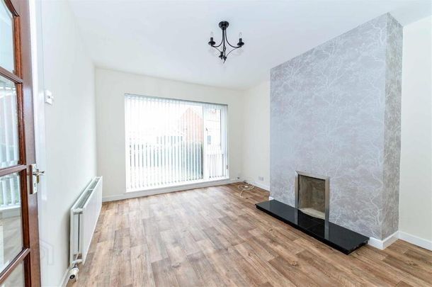 16 Moray Crescent, Newtownards, BT23 4LG - Photo 1