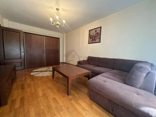 Inchiriere Apartament cu 2 camere Decomandat Bucium cu Loc de Parcare si Boxa - Photo 1