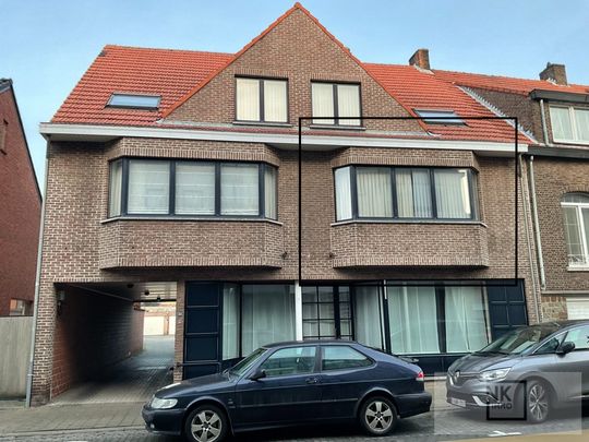 Centraal gelegen appartement met 2 slaapkamers en garagebox - Foto 1