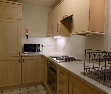 2 bed flat for rent in The Shore - Photo 3