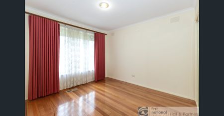 A spectacular family home - Photo 2