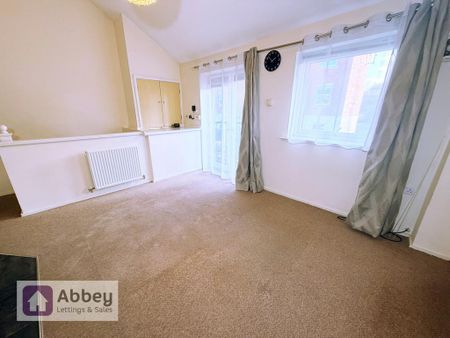1 bedroom terraced house to rent - Photo 4