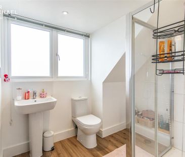 3 bedroom terraced house to rent - Photo 2