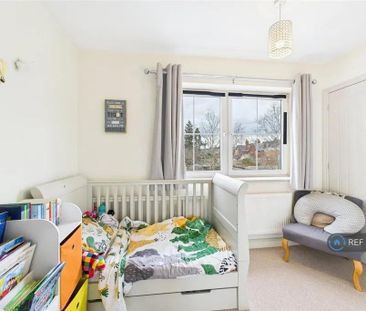 3 bedroom terraced house to rent - Photo 3