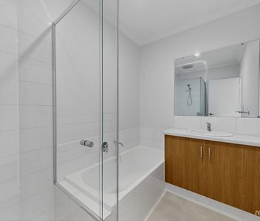 139 Badgerup Ave, Lakelands, WA 6180 - Photo 2