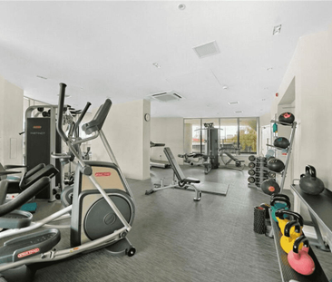 Tidal Basin Road, London, E16 - Photo 4