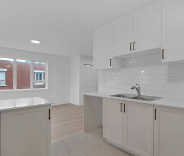 Rue Cousineau, H7G 3J3, Laval - Photo 5