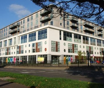 Paramount, Swindon, Beckhampton Street - Photo 5