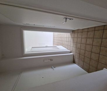 Zum 01.08: Schöne Single-Wohnung im Erdgeschoss in Eller - Photo 1