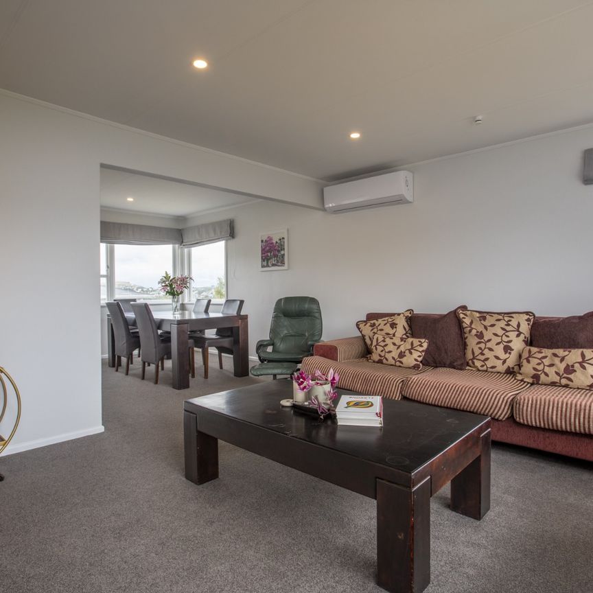 12 Lenox Grove, Johnsonville - Photo 1