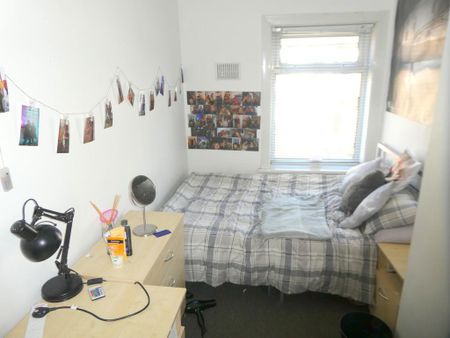 5 bedroom terraced house to rent - Photo 2