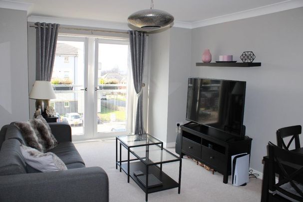 2 bed flat for rent in Corstorphine - Photo 1