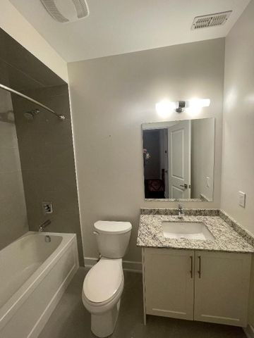 For Lease - 8 Kent Matthew Street Unit# Basement Apt, Richmond Hill, Ontario - Photo 4