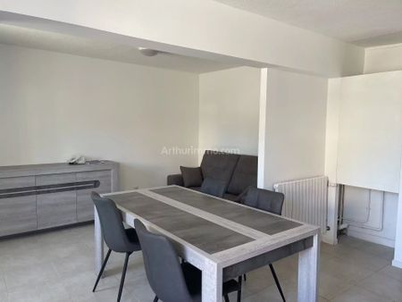 Location Maison 4 pièces 77 m2 à Belley - Photo 2