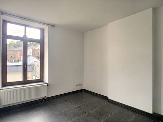 Appartement te huur - Photo 1