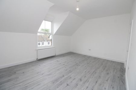 3 bedroom maisonette to rent - Photo 3