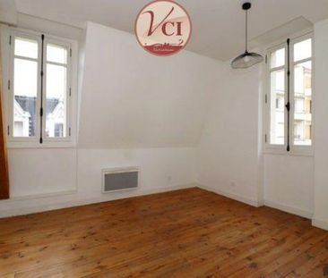Location Appartement 2 pièces 52m² VICHY 03200 - Photo 2
