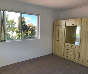 Convenient Living in the Heart of Annerley - Photo 3