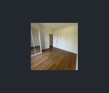 RENOVATED UNIT IN A GREAT LOCATION - Photo 4