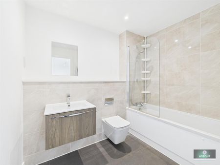 The Broadway, Crawley - Photo 5