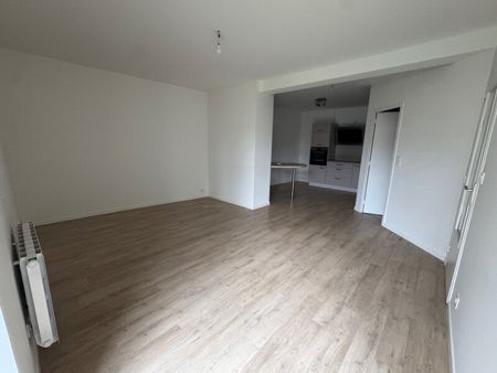 Location Appartement 2 pièces 50m² ORLEANS 45000 - Photo 3