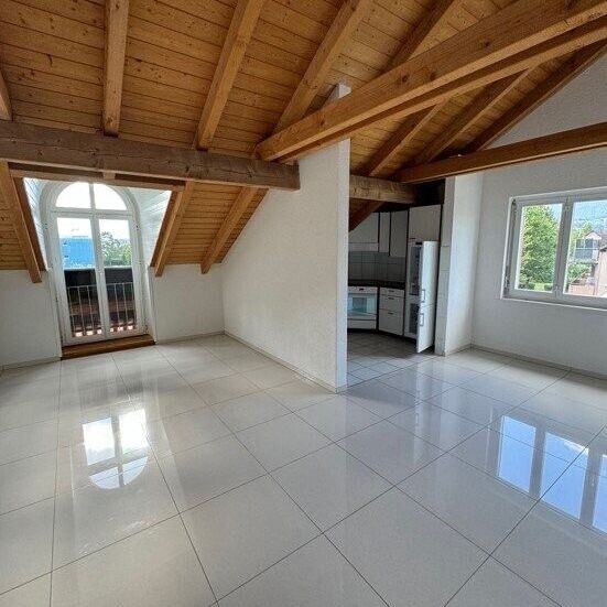 Beautiful penthouse apartment! Your new home in Zuchwil! - Photo 1