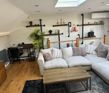 2 Bed Penthouse, Warstone Lane, B18 - Photo 1