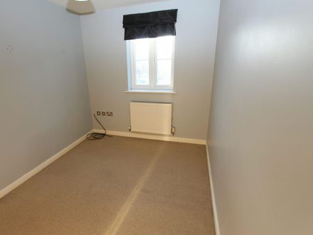 Town house to rent on - Photo 3
