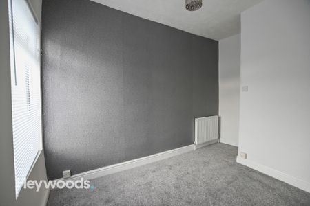 1 bed apartment to rent in High Street, May Bank, Newcastle-under-Lyme - Photo 3