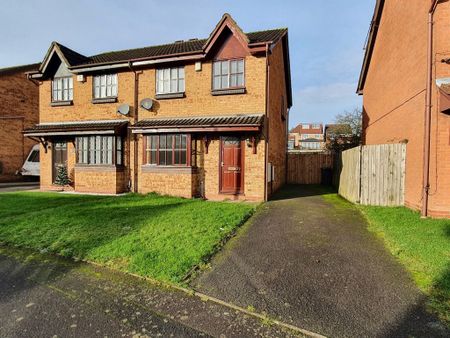 Dovecote Close, Dudley, DY4 - Photo 2